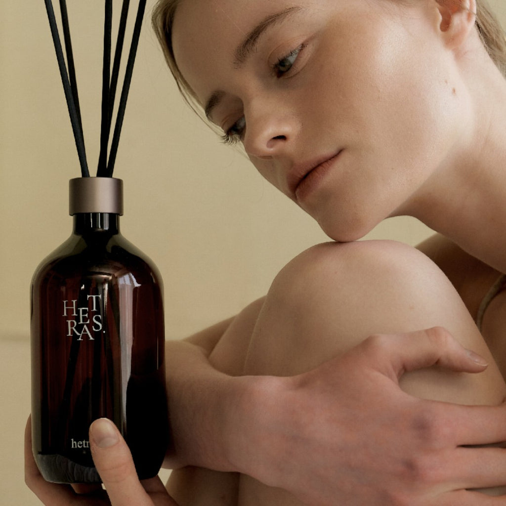 hetras Premium Diffuser 500ml x 2 - Hotel Wood VGLE Studios